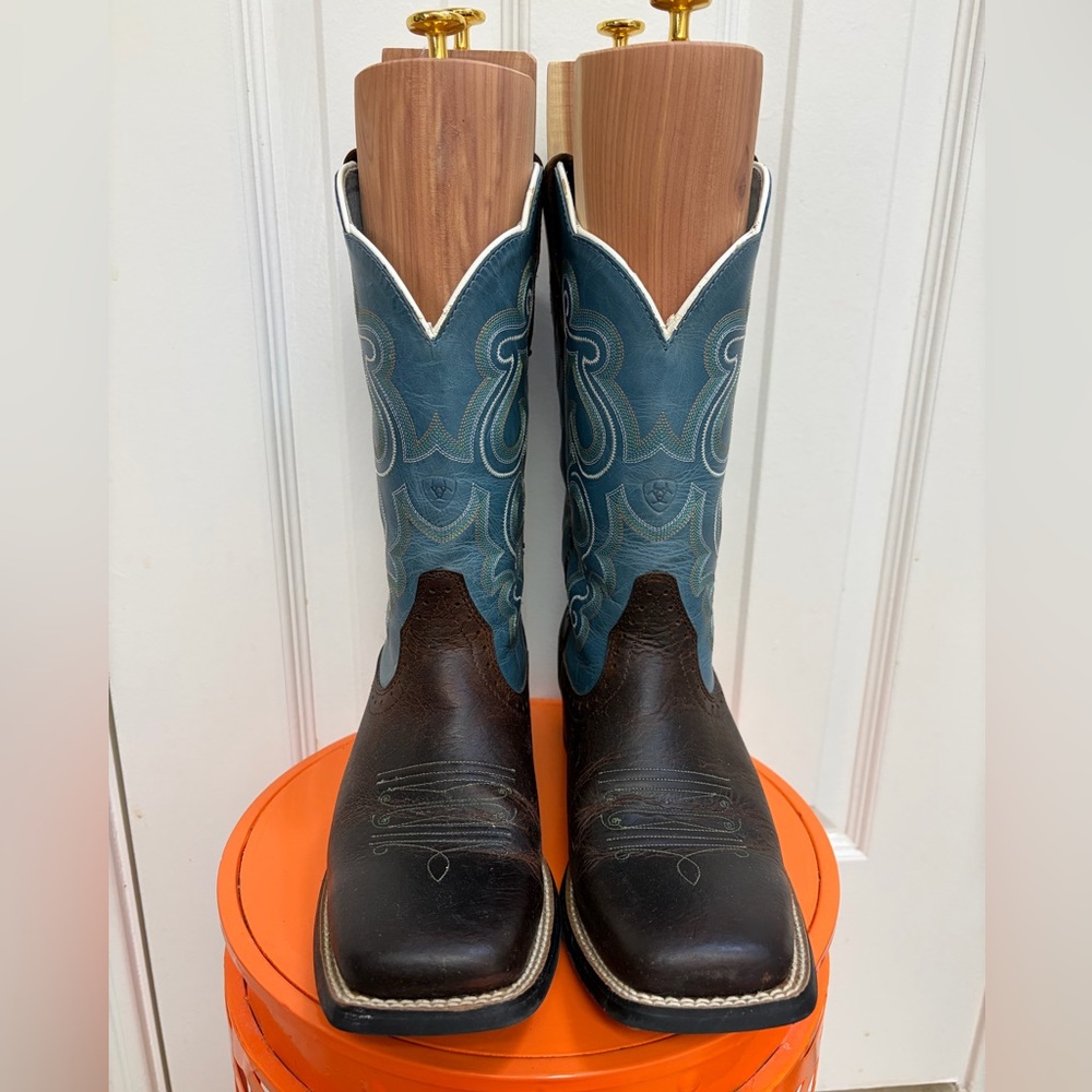 Ariat Leather Western Boots